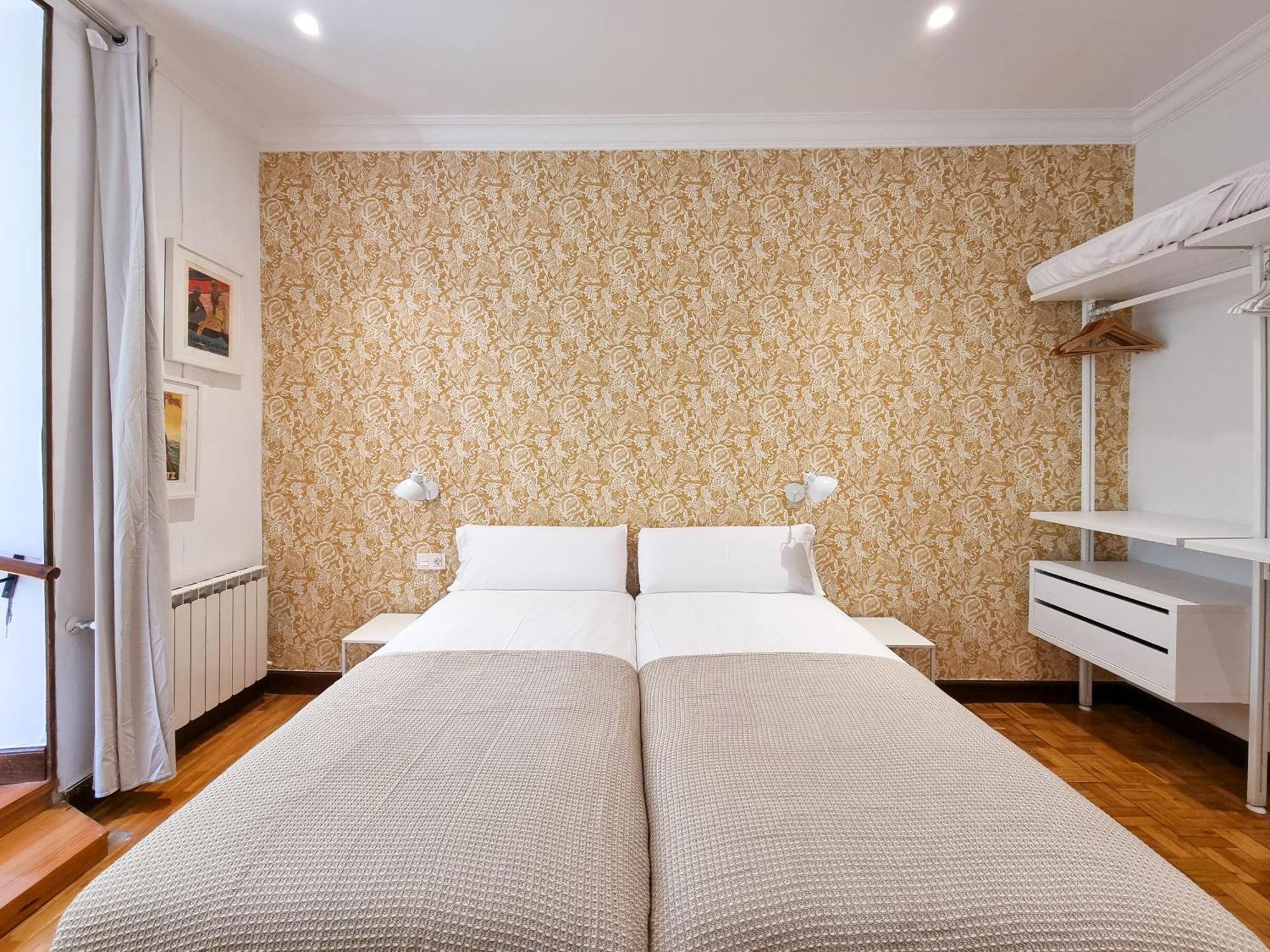 Costa Getaria - Iberorent Apartments Сан-Себастьян Экстерьер фото